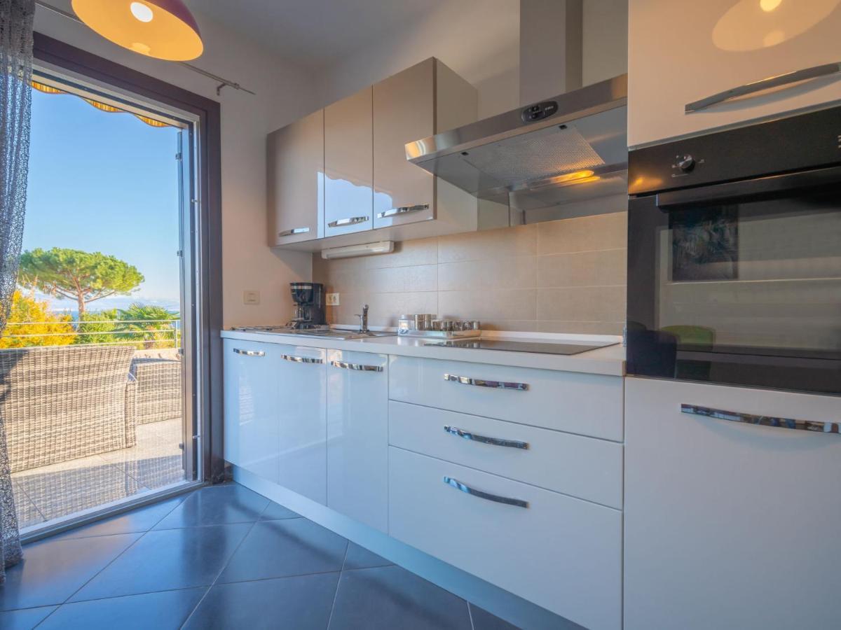 Apartment Damir By Interhome Lovran Exteriör bild